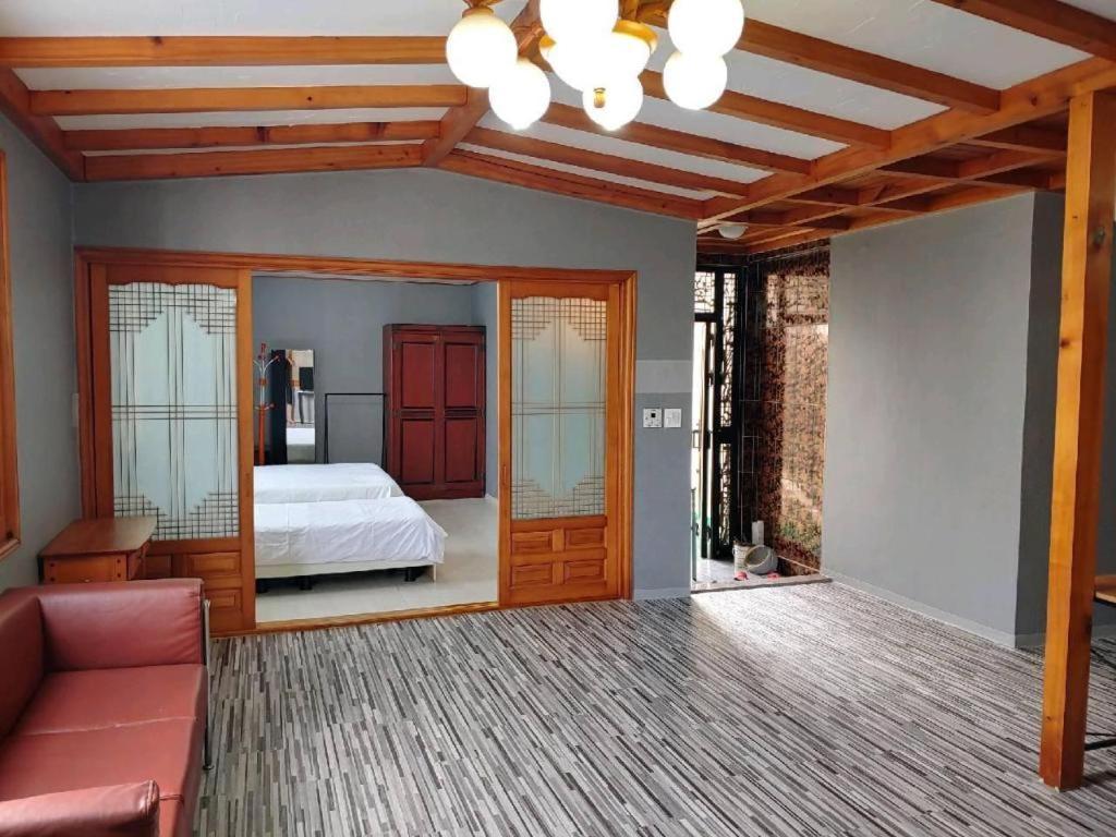 Emerald Ace Hotel Csedzsu Kültér fotó
